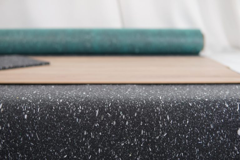 Regenerowana pianka PUR Rebondex - próbki produktów różnych gęstości